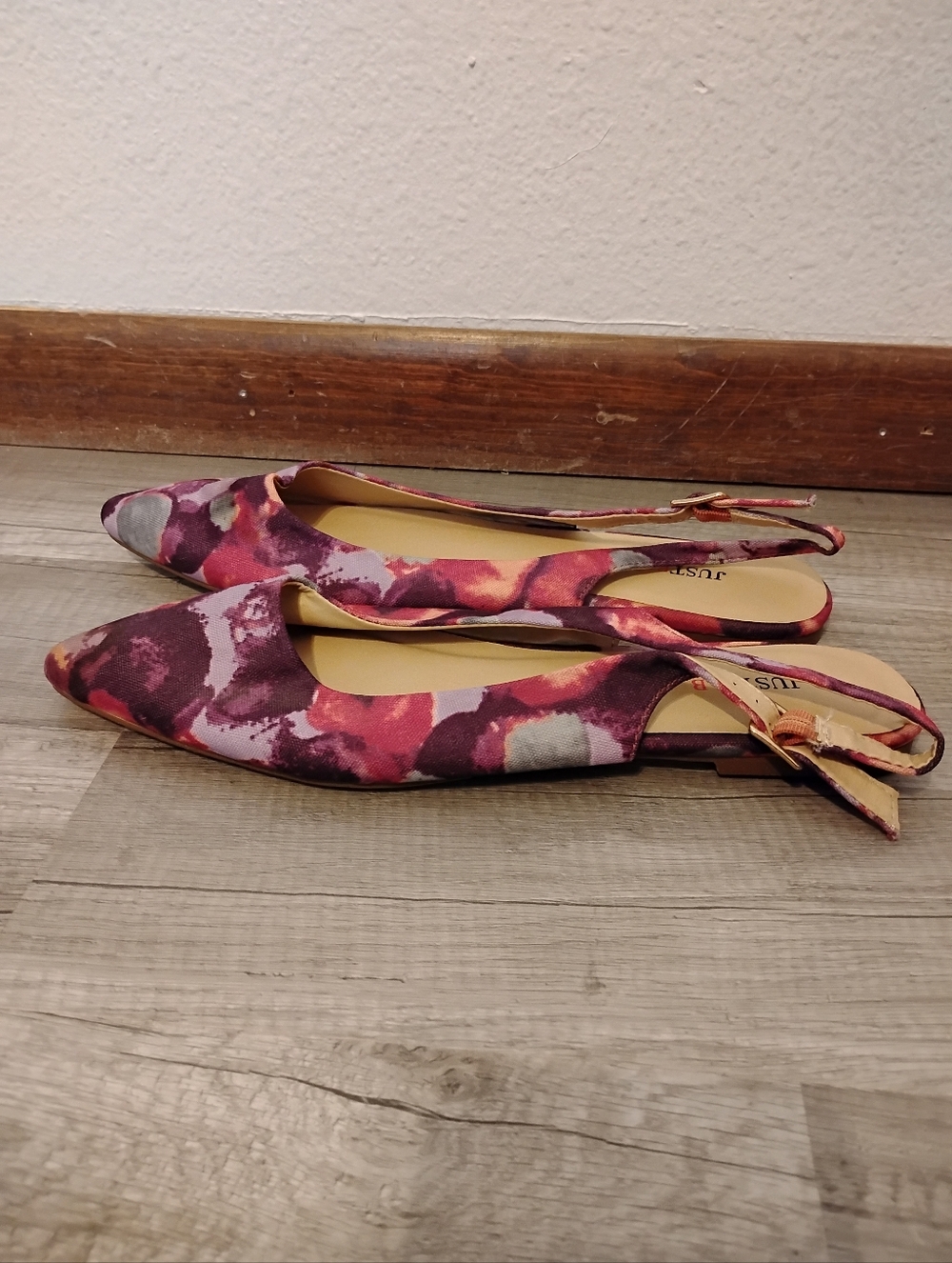 Just Fab Rosalie Floral Pointed Slingback Flats in Pink and Purple